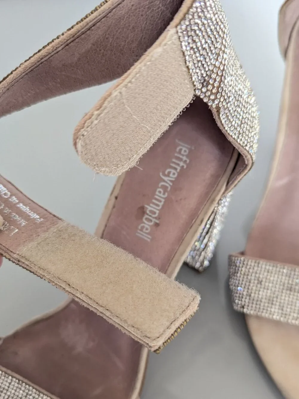 Jeffrey Campbell Silver Crystal Studded Sandal Size 8 Block Heel Strappy Sparkle